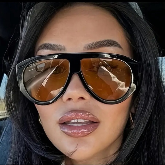 Trendy Oversized Black and Brown Stylish Sunglasses